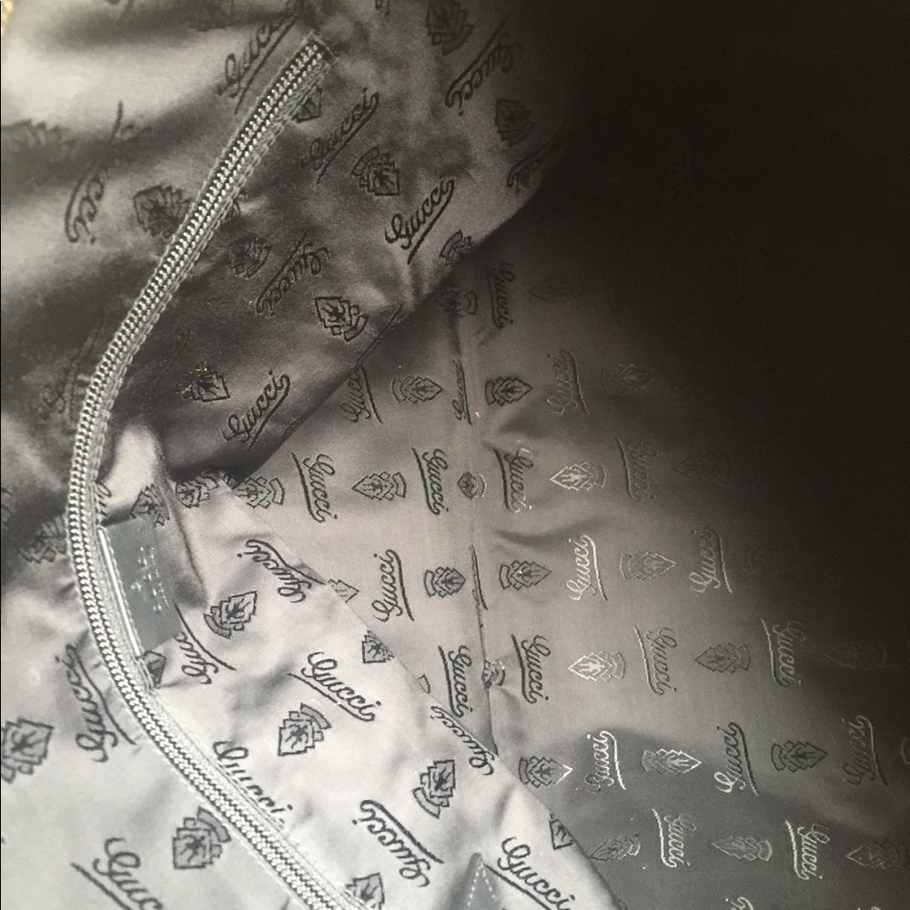 Gucci Bag - Picture 9 of 15